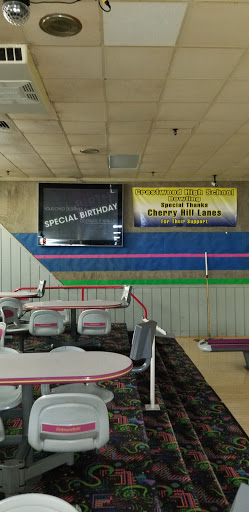 Bowling Alley «Cherry Hill Lanes», reviews and photos, 300 Inkster Rd, Dearborn Heights, MI 48127, USA