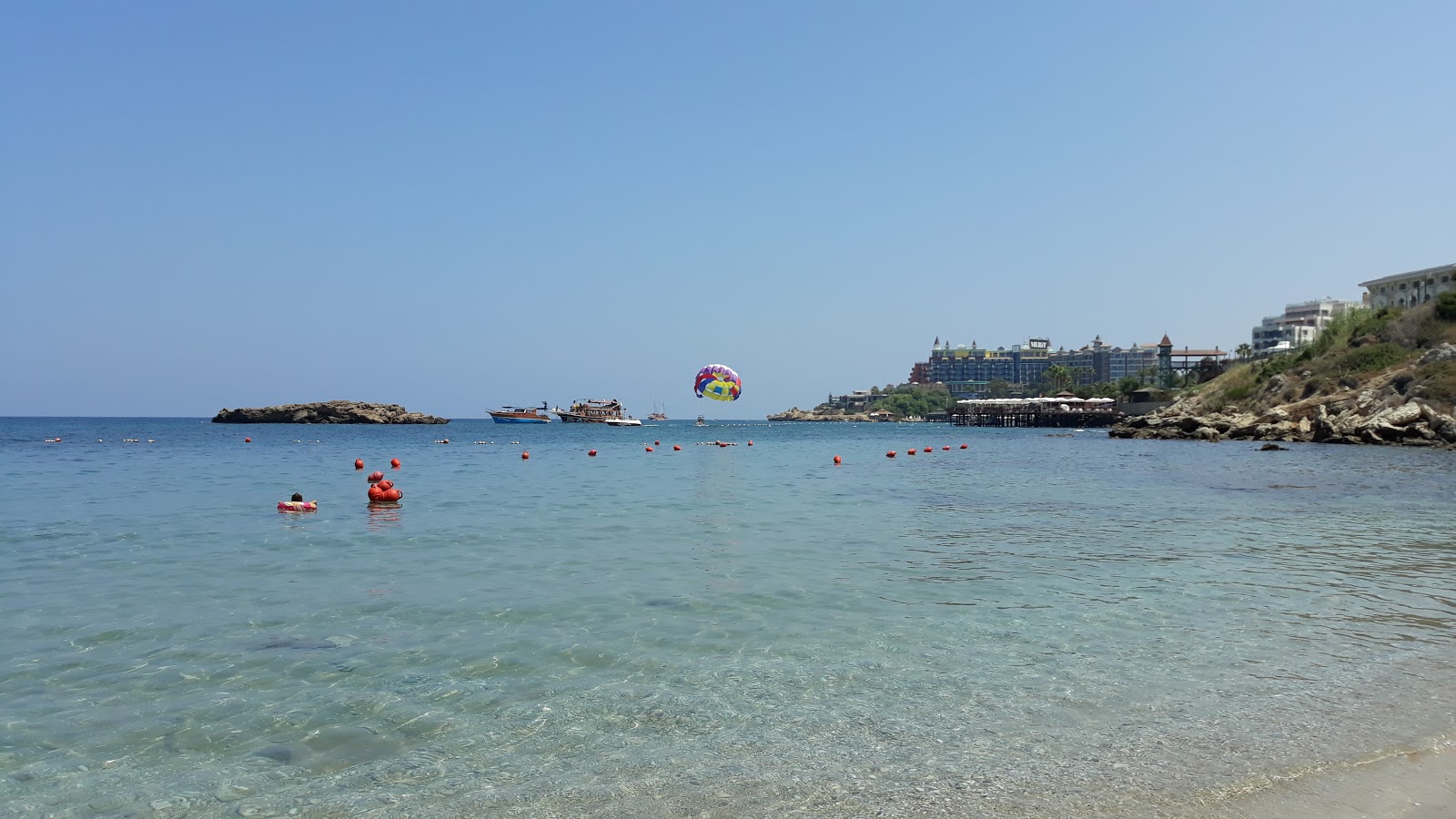 Zdjęcie Denizkizi beach III z mała zatoka