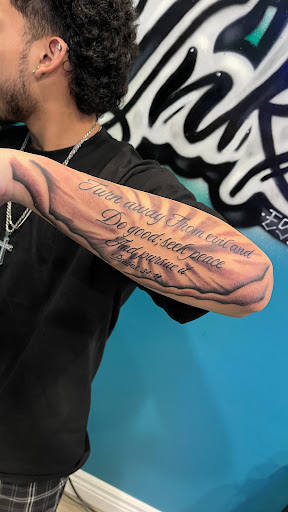 Explore dog and cat tattoo ideas, creative tattoo ideas in Bakersfield, available at HomeMade Ink.