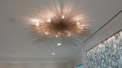 Jewelry Store «Kendra Scott», reviews and photos, 3800 N Lamar Blvd, Austin, TX 78756, USA