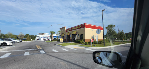 Radiant Express Car Wash en Poinciana