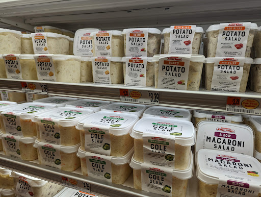 Grocery Store «Market Basket», reviews and photos, 8 Highland Common E, Hudson, MA 01749, USA