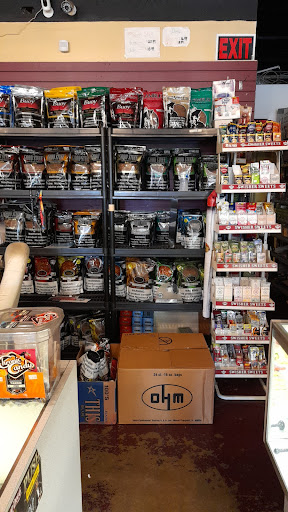Tobacco Shop «Little Canada Smoke Shop & Specialties LLC», reviews and photos, 37 Little Canada Rd E, St Paul, MN 55117, USA