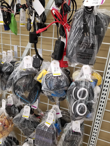 Thrift Store «Savers», reviews and photos, 3900 Tyler St, Riverside, CA 92503, USA