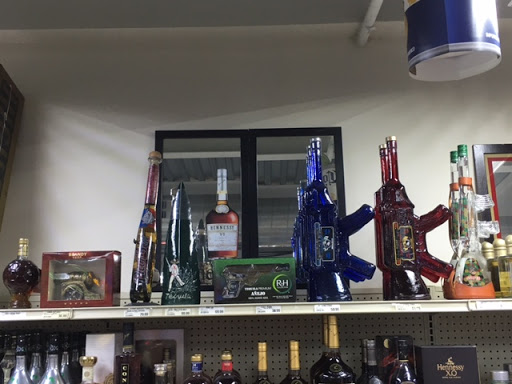 Liquor Store «Armanetti Wines & Spirits», reviews and photos, 9513 Grand Ave, Franklin Park, IL 60131, USA