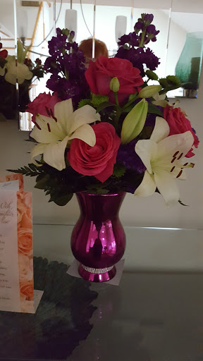 Florist «Floral Elegance», reviews and photos, 28 Grafton St, Millbury, MA 01527, USA
