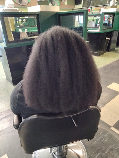 Beauty Salon «House of Brown Beauty Salon», reviews and photos, 9420 Jensen Dr, Houston, TX 77093, USA