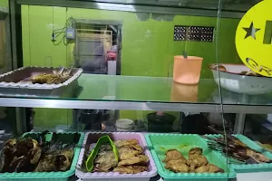 Warung Nasi Al-Faritsi image