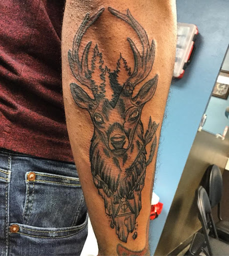 Tattoo Shop «BMI Tattoo», reviews and photos, 16142 S Cicero Ave, Oak Forest, IL 60452, USA