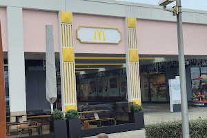 McDonald's Parndorf image