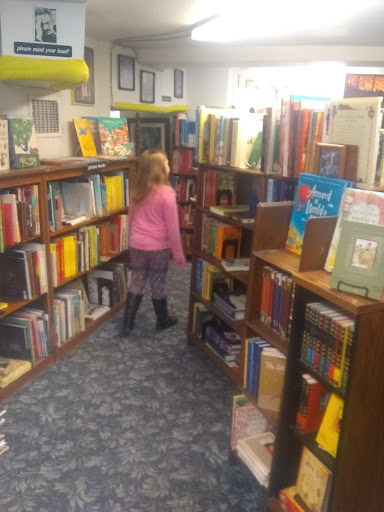Used Book Store «Eighth Day Books», reviews and photos, 2838 E Douglas Ave, Wichita, KS 67214, USA