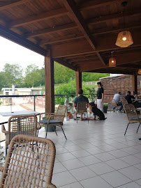Atmosphère du Restaurant Les Arches de Preville à Boulogne-sur-Gesse - n°7