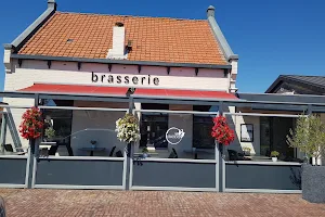 Brasserie van B image