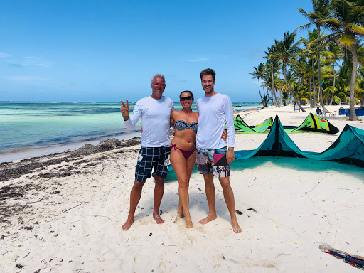 The king of board kite surf school