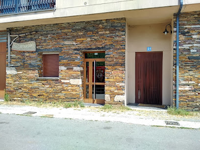 Casa Comerciante - LU-P-4701, 27325 Folgoso do Courel, Lugo, Spain