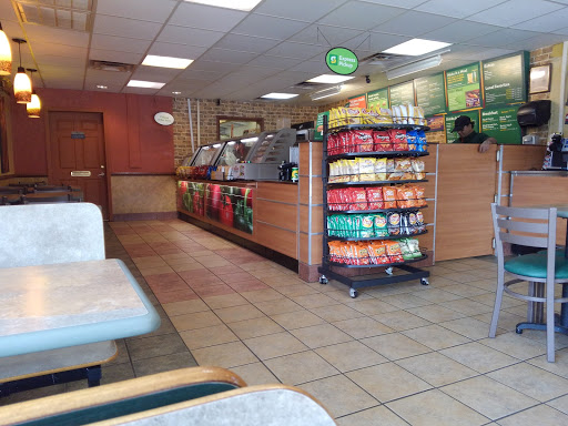 Restaurant «SUBWAY®Restaurants», reviews and photos, 3381 Hwy 48 N, Charlotte, TN 37036, USA