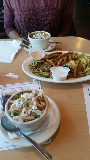 Seafood Restaurant «Blow fly inn», reviews and photos, 1201 Washington Ave, Gulfport, MS 39507, USA