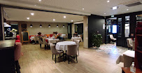 Atmosphère du Restaurant La Maniguette à Chavigny - n°17