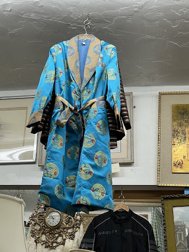 Thrift Store «Helping Hand Thrift Shop», reviews and photos, 1033 S Fairfax Ave, Los Angeles, CA 90019, USA