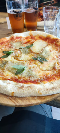 Pizza du Auguste Pizza Millau | Pizzeria Artisanale | Restaurant Local | Circuits courts - n°12