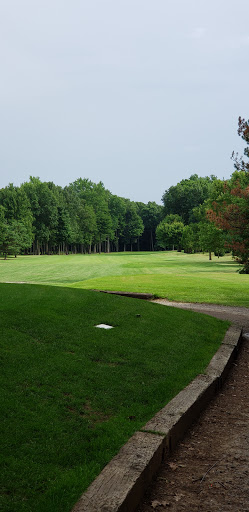 Golf Course «Richmond Forest Golf Course», reviews and photos, 33300 32 mile Road, Lenox, MI 48050, USA