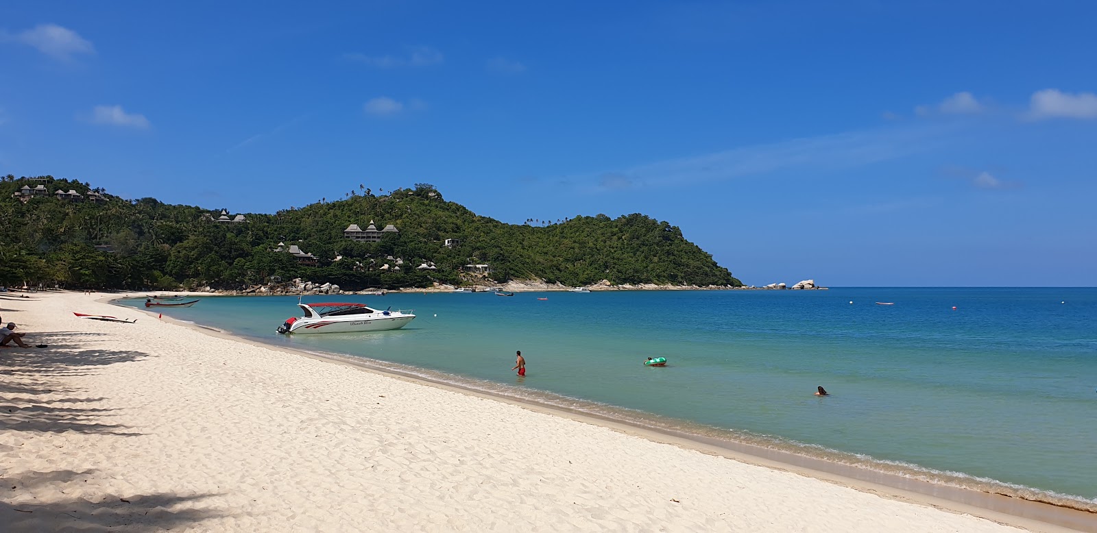 Foto von Thong Nai Pan Beach mit beiger sand Oberfläche