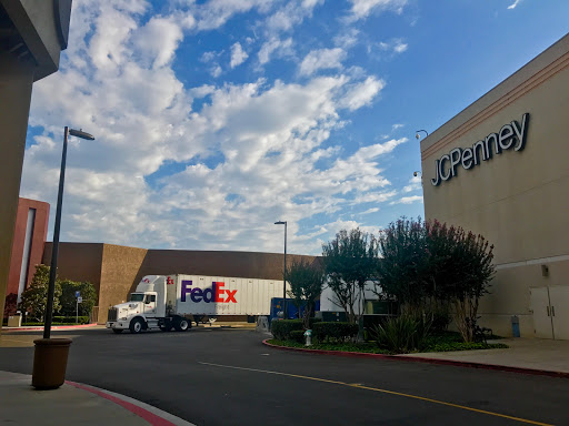 Mailing Service «FedEx Freight», reviews and photos, 3200 Workman Mill Rd, Whittier, CA 90601, USA