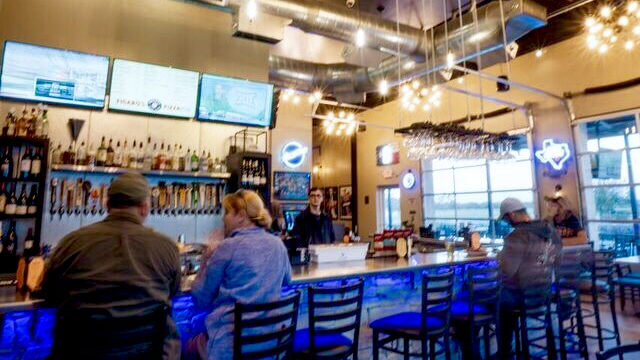 Figaro's Pizza & Pub 78666