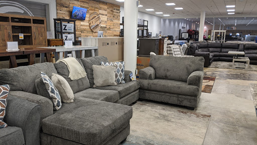 Furniture Store «Evansville Overstock Warehouse Furniture & Mattress», reviews and photos, 201 N Green River Rd, Evansville, IN 47715, USA