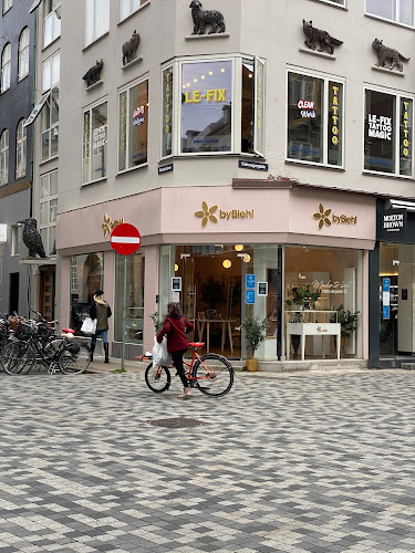 Anmeldelser af byBiehl i Christianshavn - Smykkeforretning