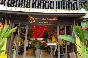 Vy's Market Restaurant image