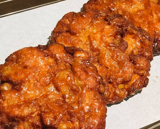 Donut Shop «Family Donut Shop», reviews and photos, 2100 N Northgate Way, Seattle, WA 98133, USA