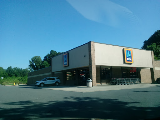 Supermarket «ALDI», reviews and photos, 2526 Freedom Dr, Charlotte, NC 28208, USA