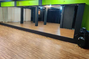 Billion Dance Studio image