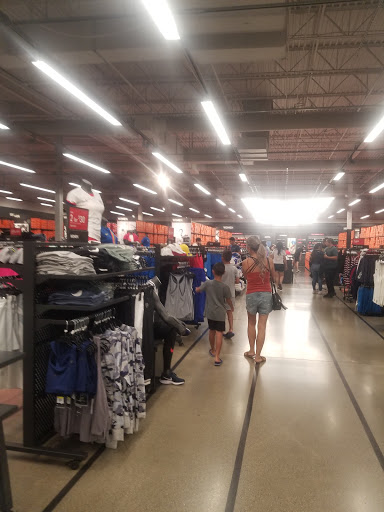 Sporting Goods Store «Nike Factory Store», reviews and photos, 20 City Blvd W #617, Orange, CA 92868, USA