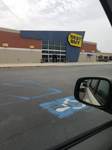Electronics Store «Best Buy», reviews and photos, 1705 Norman Dr, Valdosta, GA 31601, USA
