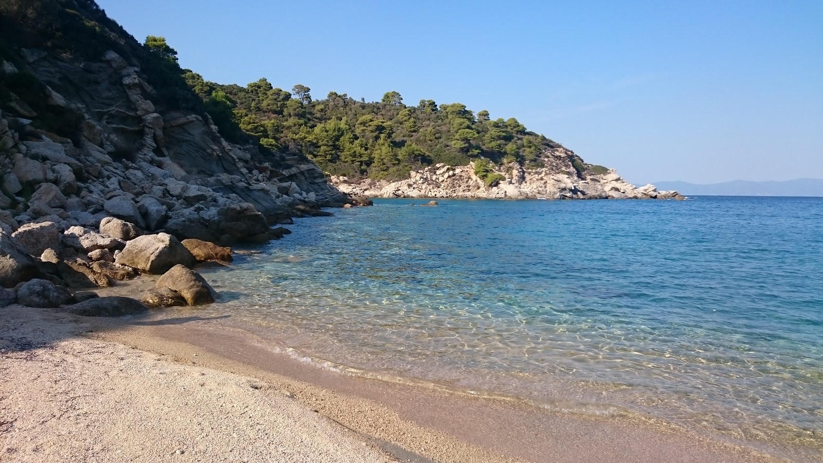 Foto de Sythonia wild beach X ubicado en área natural