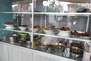 Warung Mitha Aulia Masakan Padang image