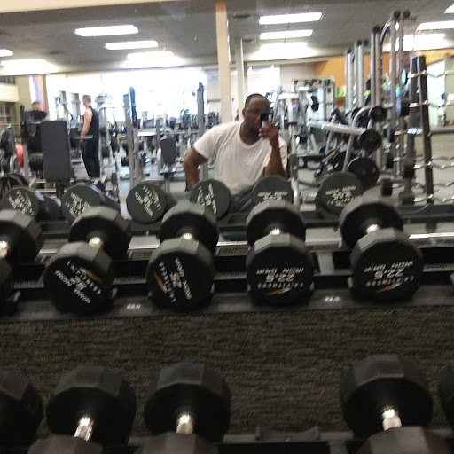 Gym «LA Fitness», reviews and photos, 31055 Gratiot Ave, Roseville, MI 48066, USA