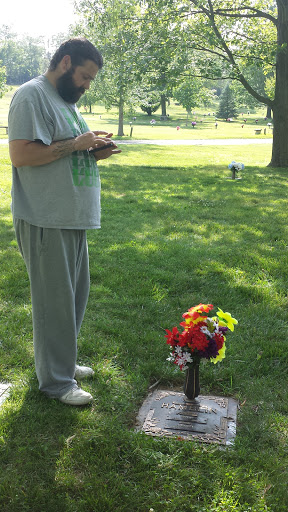 Cemetery «Rose Hill Burial Park», reviews and photos, 2421 Princeton Rd, Hamilton, OH 45011, USA