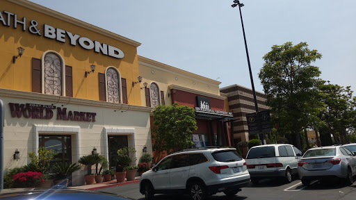 Camping Store «REI», reviews and photos, 7777 Edinger Ave #138, Huntington Beach, CA 92647, USA