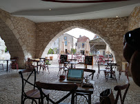 Atmosphère du Café Ecureuil Café à Monpazier - n°2