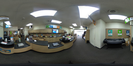 Shipping and Mailing Service «The UPS Store», reviews and photos, 2312 Far Hills Ave, Dayton, OH 45419, USA