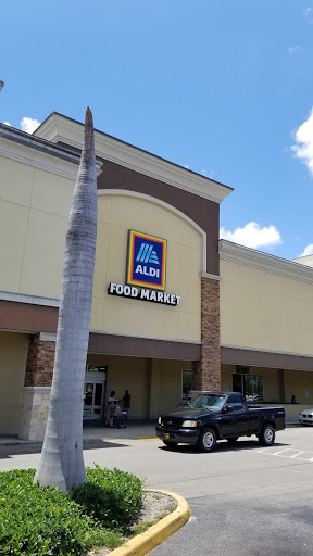 Supermarket «ALDI», reviews and photos, 3301 N State Rd 7, Lauderdale Lakes, FL 33319, USA