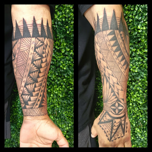Explore iowa hawkeye tattoo ideas, creative tattoo ideas in Lake Mary, available at Balinese Tattoo USA