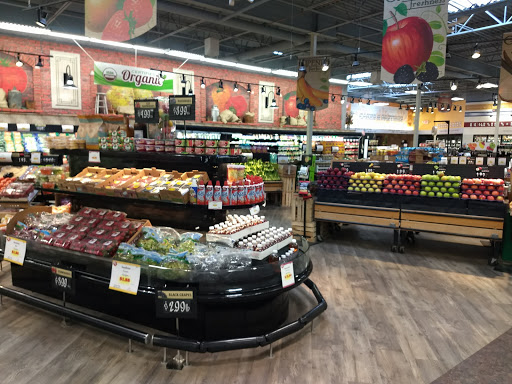 Supermarket «VC Fresh Marketplace», reviews and photos, 7300 Highland Rd, Waterford Twp, MI 48327, USA