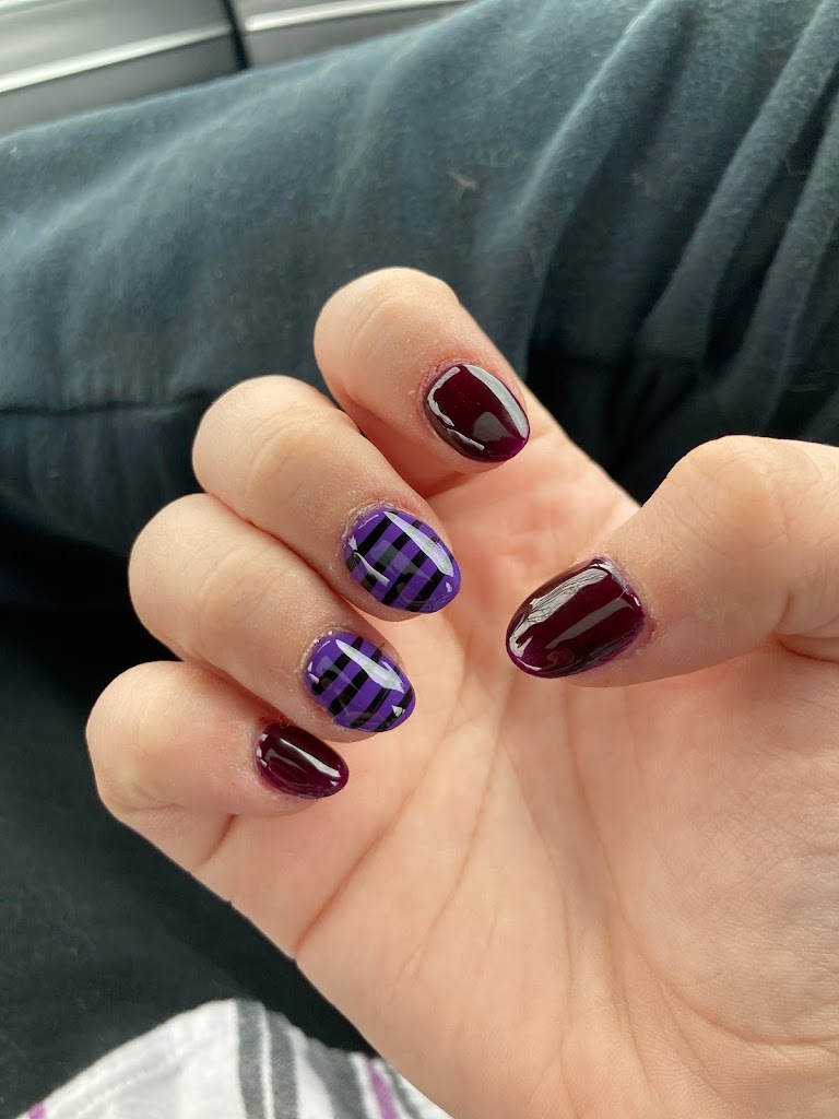 Regal Nails, Salon & Spa 19606