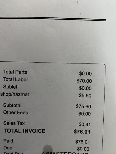 Auto Repair Shop «Auto Works Automotive Service», reviews and photos, 380 Rivertown Dr #400, Woodbury, MN 55125, USA