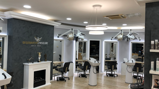 Friseur lockiges Haar Hannover