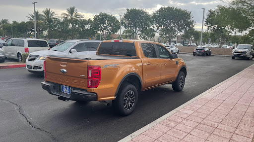 Used Car Dealer «CarMax», reviews and photos, 1480 E Motorplex Loop, Gilbert, AZ 85297, USA